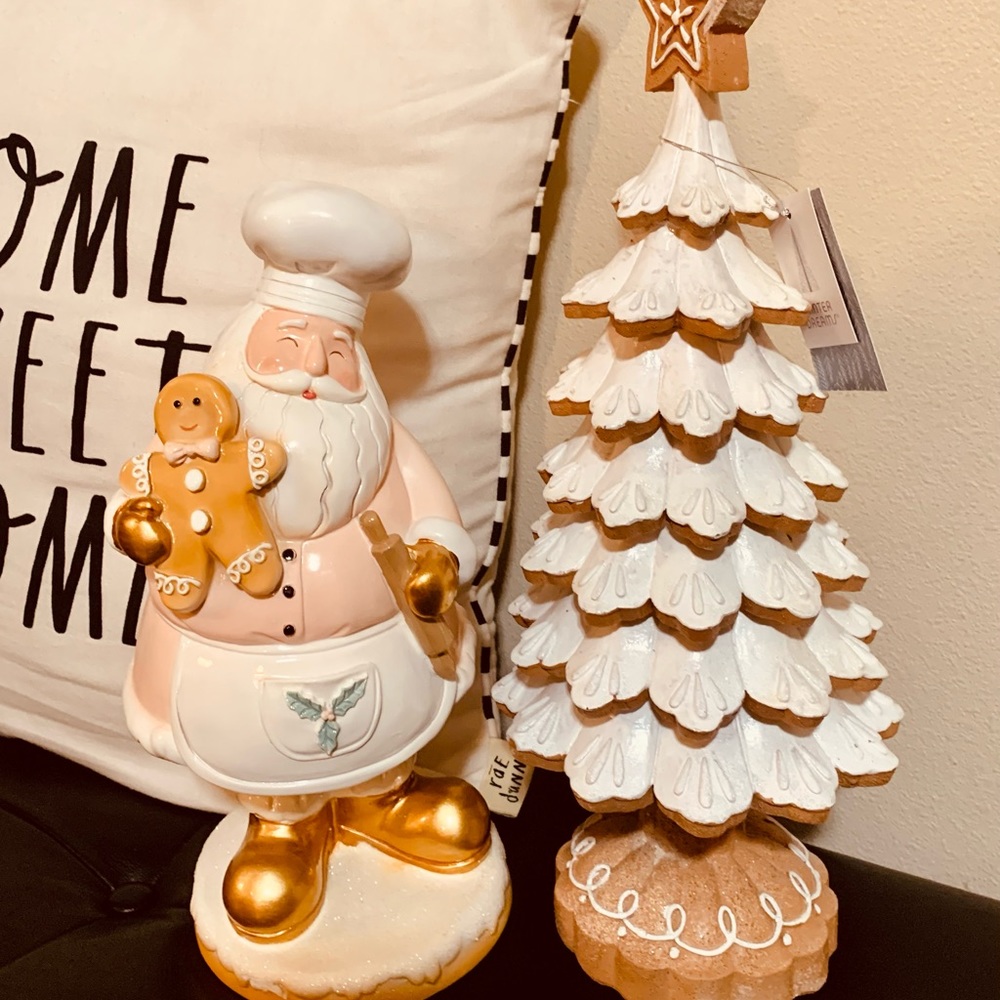 Christmas decor for Cindy, Reserved only.